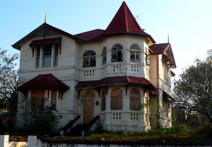 Photo courtesy of Leonard John Matthews (Flickr.com).