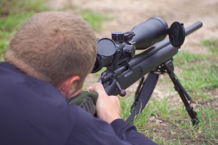 August 2004 Pg 30 How To Select And Train 1