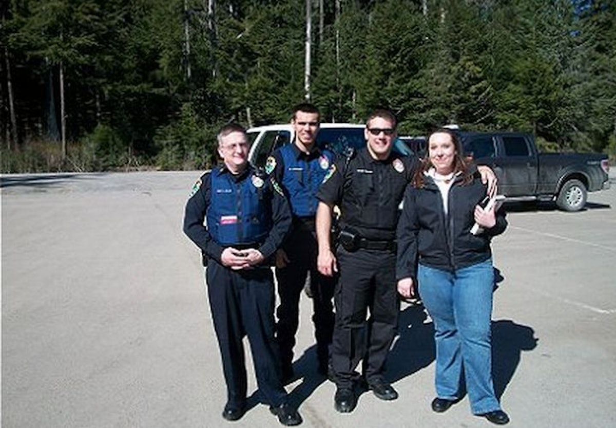 Man Accused of Killing Alaska Officers Surrenders After Standoff