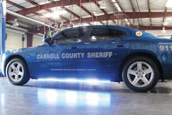 HG2 Runner lights allow passing motorists to see police vehicles from the side, which can prevent accidents.