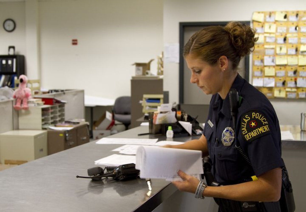 Tlcs Police Women Heads To Dallas Police Magazine