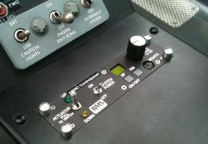 Upgrades to several Dallas PD Bell 206B-3 helicopters included a BMS microwave system for wireless, real-time video transmission. Photo via United Rotorcraft.