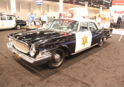 M Chrysler Newport 34