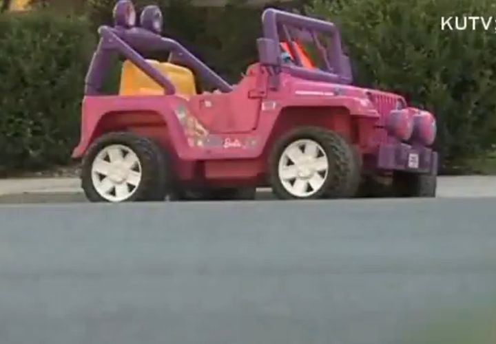 Barbie auto jeep hot sale