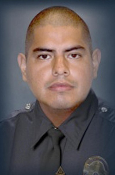 Officer Roberto Sanchez (Photo: LAPD)