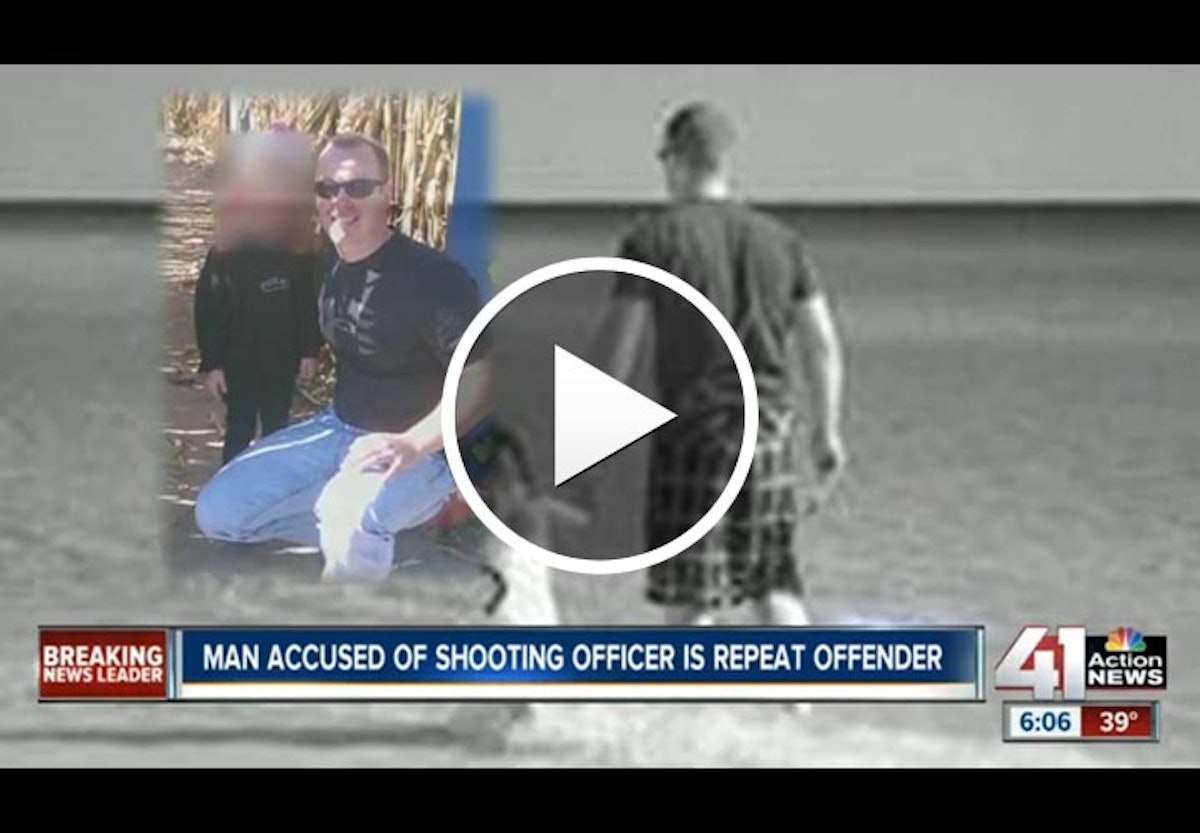 Video Missouri Officer Stable After Being Shot in Face at Traffic Stop Police Magazine