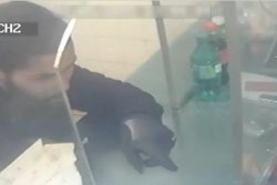 2015 01 06 0927 N Yrobbery