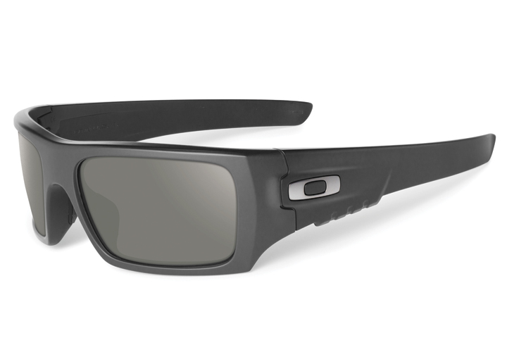 Oakley det cheap cord sunglasses