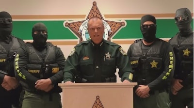 Lake County, FL, Sheriff Peyton Grinnell is arresting local drug just like he promised in a video that went viral last week. (Photo: Screen shot from Facebook video vy Lake County SO)