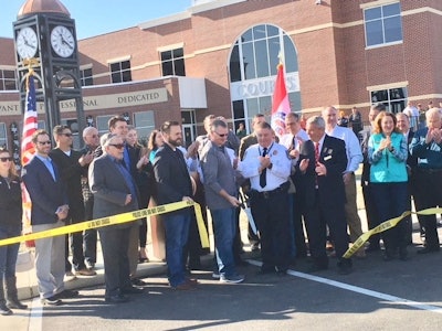 Ribbon cutting ceremony (Photo: McCarthy Building Companies)