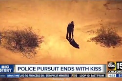 2018 01 11 1004 Az Pursuit Kiss