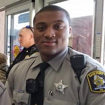 Deputy David Lee'Sean Manning was killed in a March 11 crash. (Photo: Edgecombe County Sheriff's Office/Facebook)