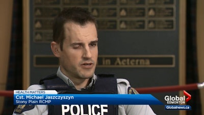 In 2012, First Constable Michael Jaszczyszyn of the Royal Canadian Mounted Patrol suffered the permanent loss of sight in his right eye due to a rare form of cancer. After training himself to fire his patrol rifle from his left side and practicing to improve his depth perception, Jaszczyszyn returned to patrol duties in December 2017. Since Jaszczyszyn returned to duty—changing RCMP policy in the process—two other Canadian officers with vision issues have also resumed active duty. Photo: Global News Canada screenshot