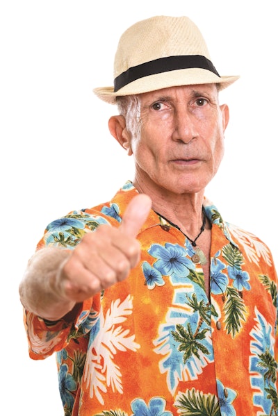 Veteran LEOs tend to wear Hawaiian shirts or sometimes bowling shirts. (Photo: Getty Images)