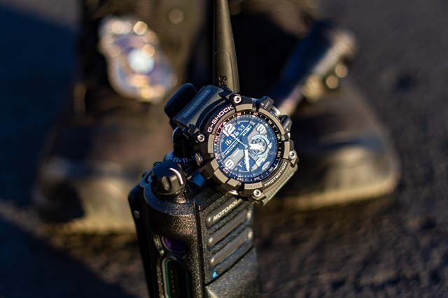 Law enforcement outlet watches