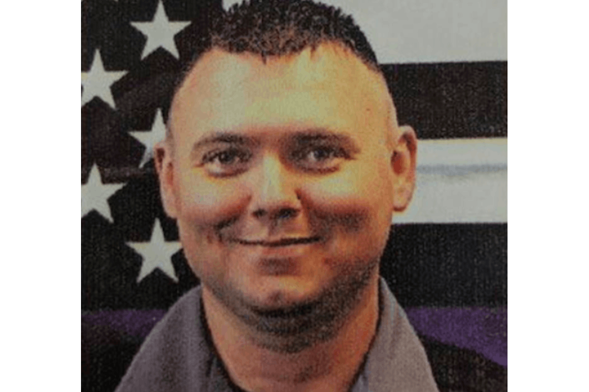 NC Officer and Suspect Wounded in Gunfight Police Magazine