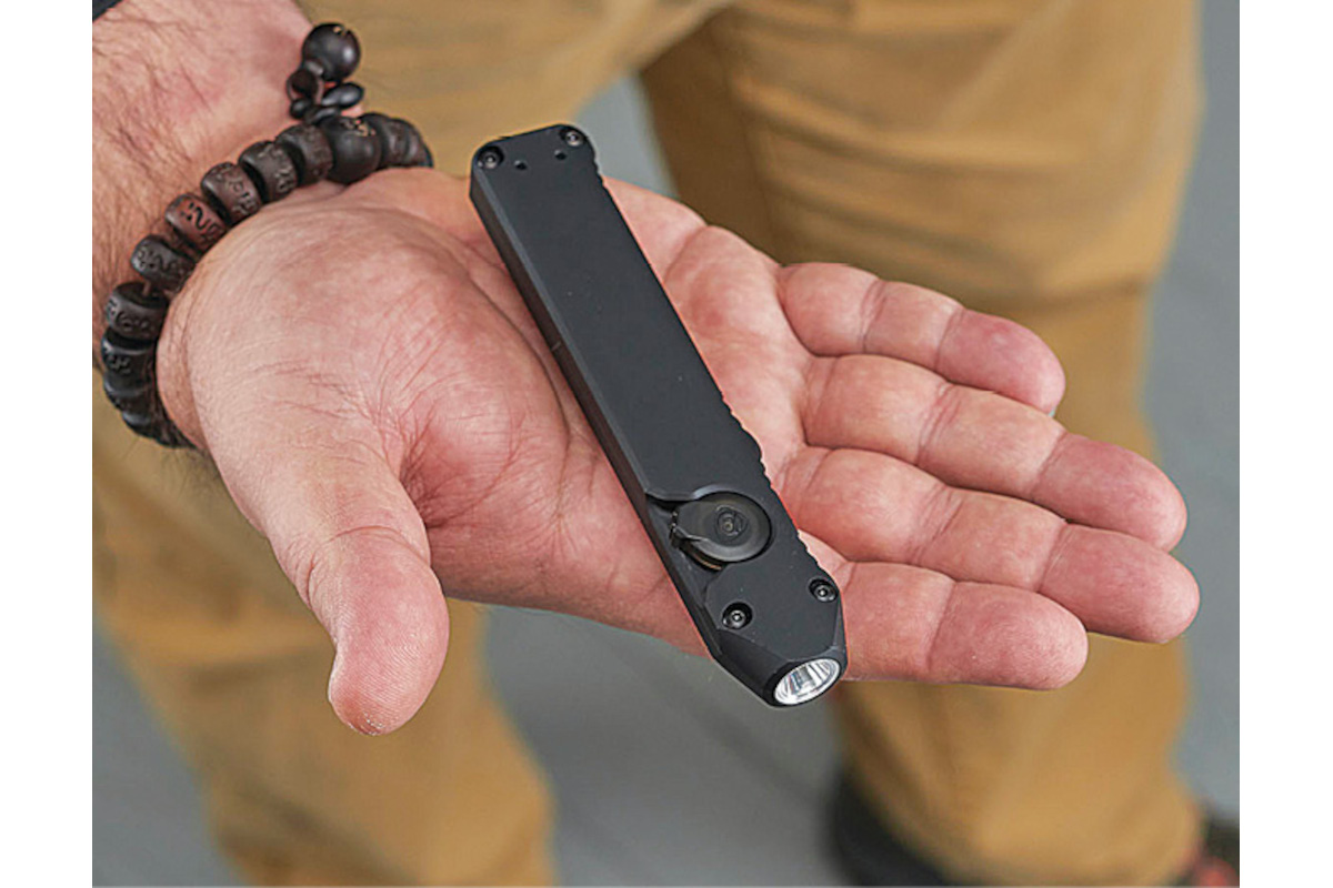 Streamlight Wedge Inhand