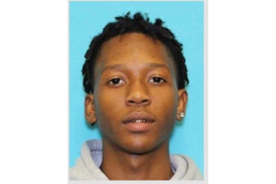 Suspect Timothy George Simpkins, 18, was taken into custody. Police say he turned himself in to police with a lawyer. (Photo: Arlington PD)