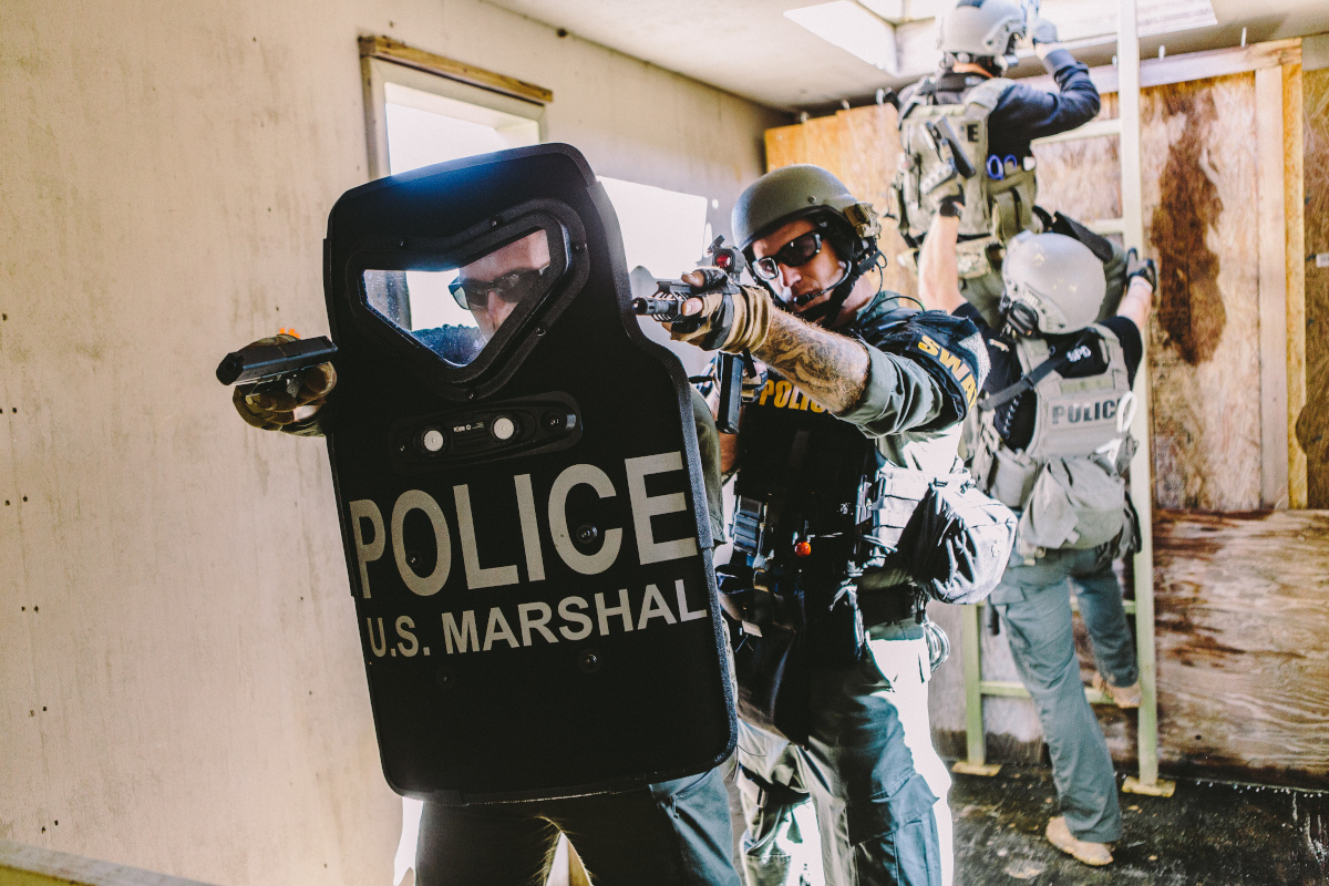 Riot Shield, Police & Military Riot Shield