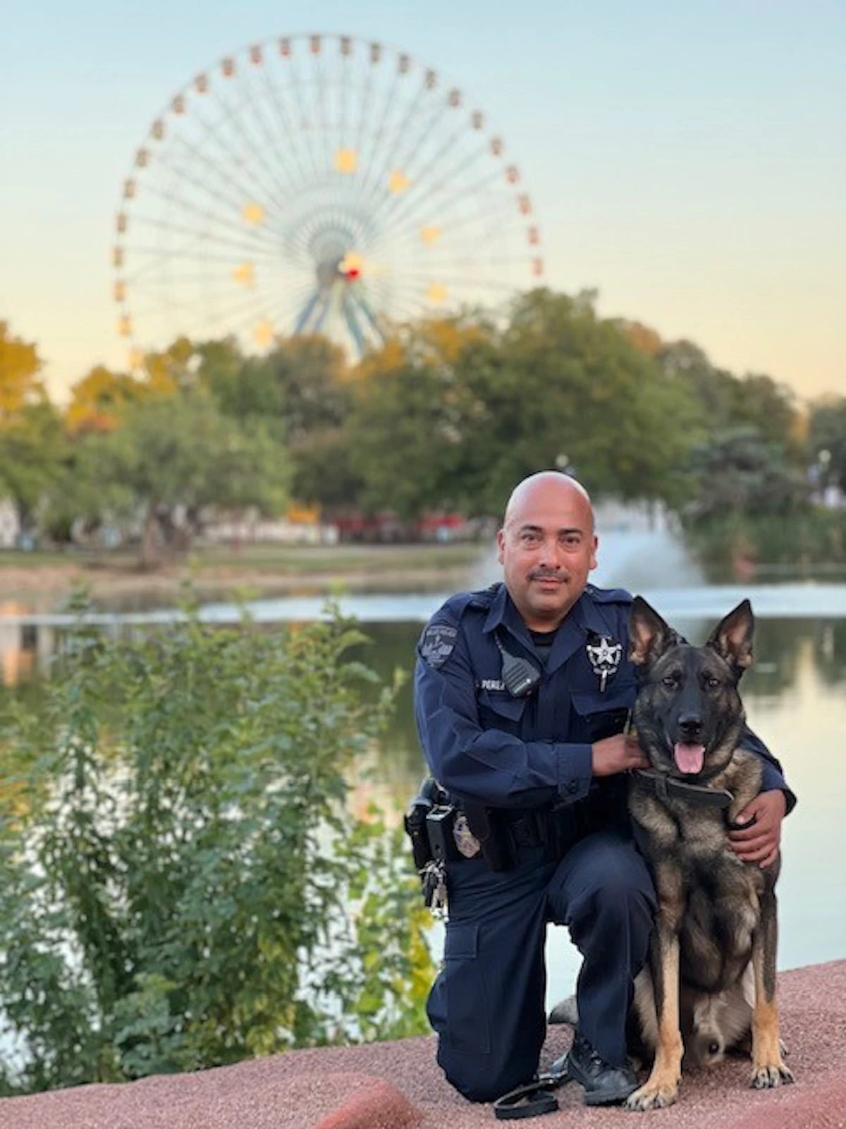 Dallas Officer Named NLEOMF Officer of the Month for Saving Child - Vimarsana News