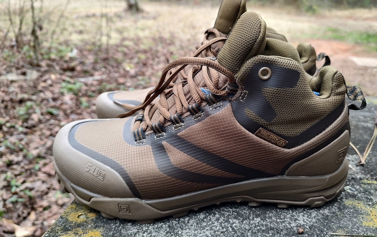 5.11 brown hot sale boots