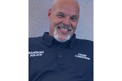 Samburg (Tennessee) Police Chief Chris Cumming dieds of a heart attack Dec. 10.